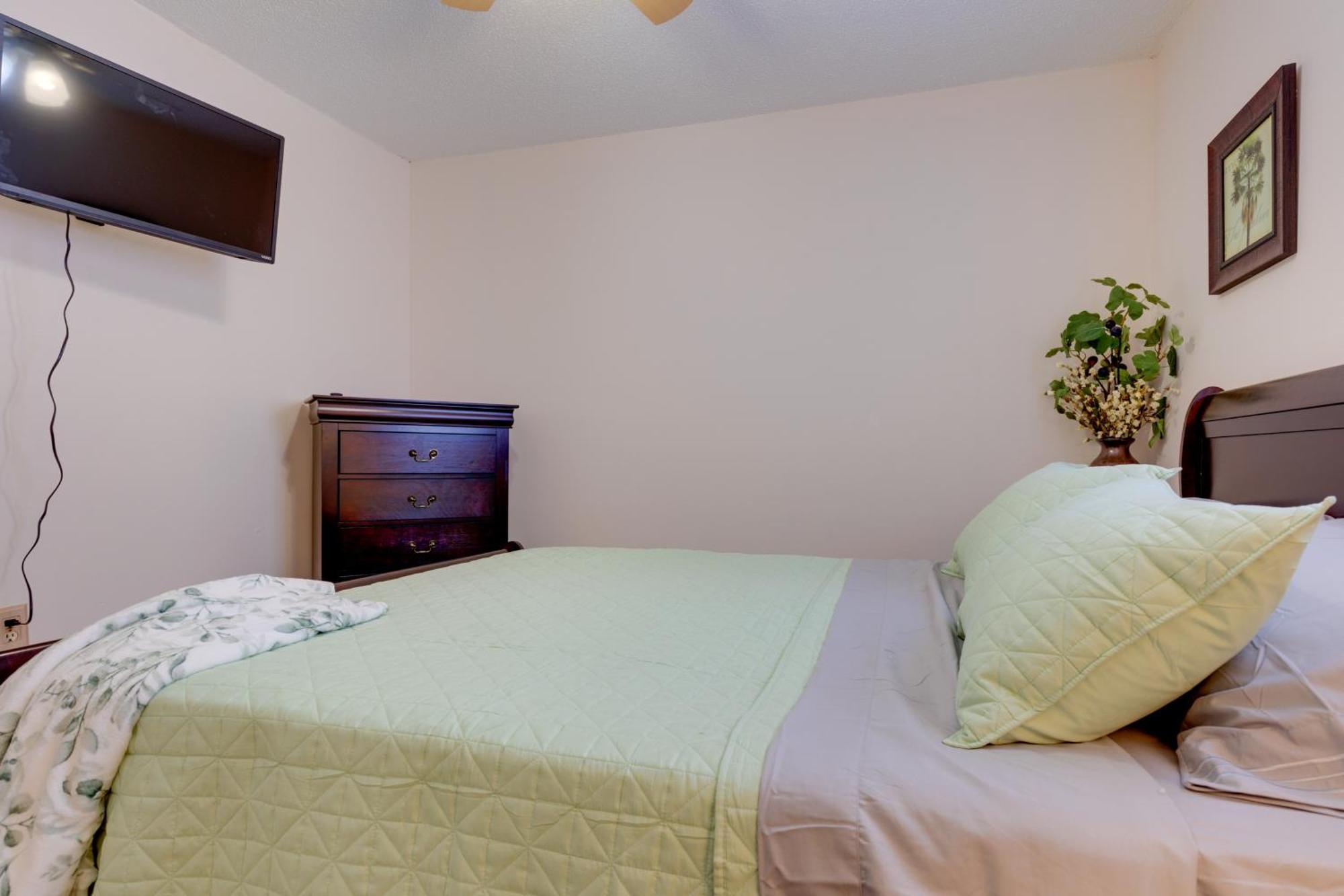 Stunning Gulfport Getaway About 1 Mi To The Beach מראה חיצוני תמונה