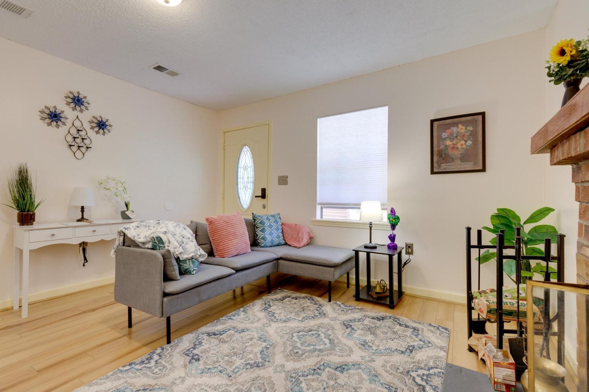 Stunning Gulfport Getaway About 1 Mi To The Beach מראה חיצוני תמונה